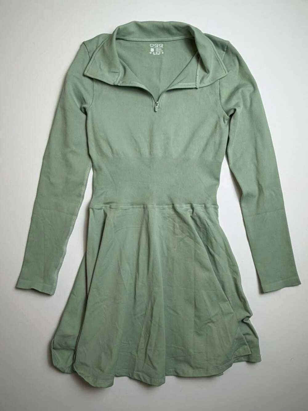 Women's Long Sleeve Sports Athletic Dress Quarter Zip Neck Sea Moss Green
